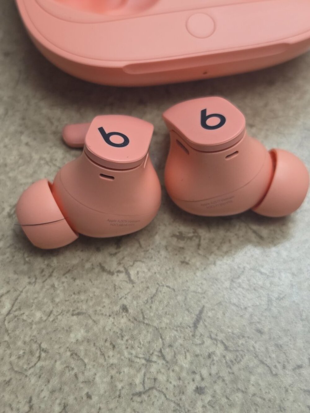 Beats by Dre Fit Pro True Wireless Noise Cancelling Earbuds - Picture 7 of 10